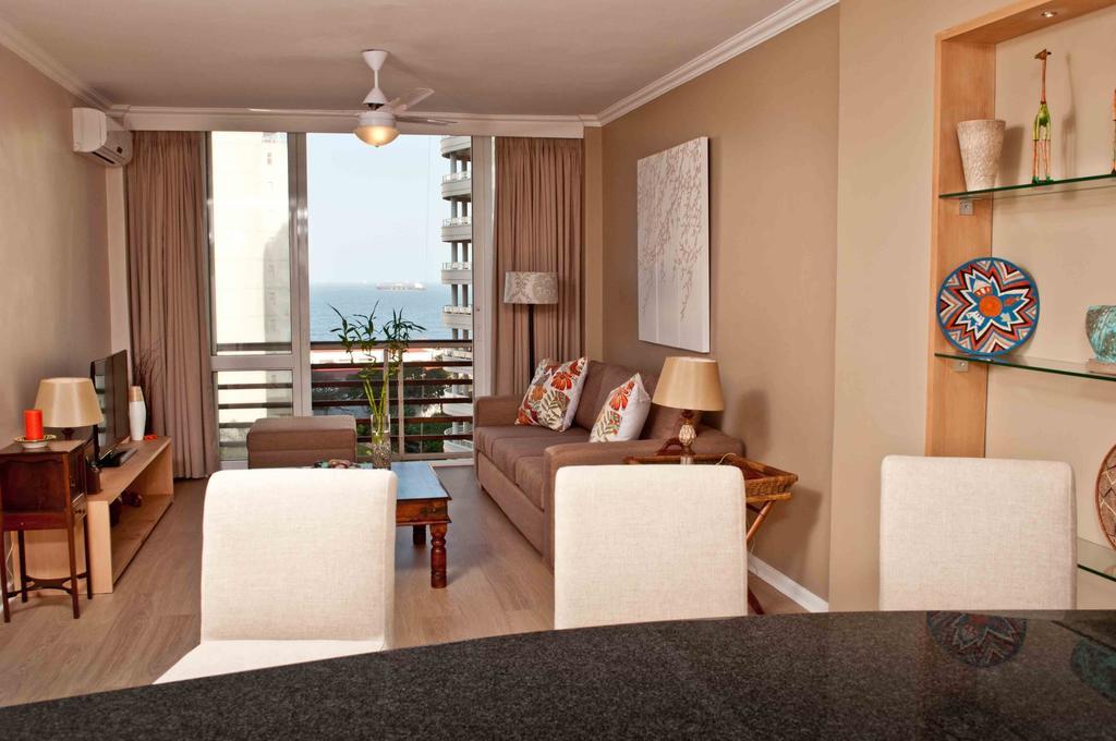 304 Lighthouse Mall Umhlanga Rocks Rum bild